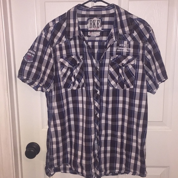 BKE Other - BKE Vintage XL button down short sleeve shirt